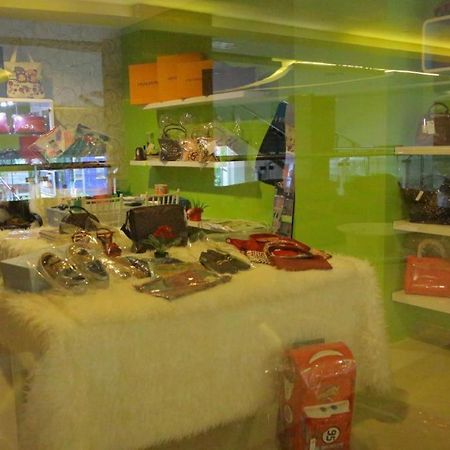 Golden Tulip Galaxy Hotel Banjarmasin Banjarmasin  Eksteriør bilde