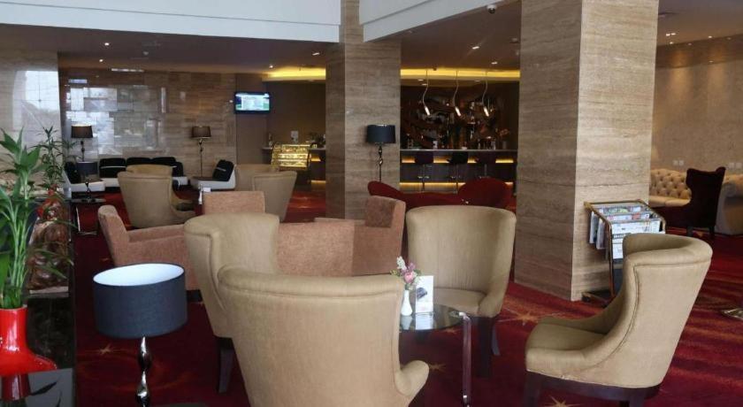 Golden Tulip Galaxy Hotel Banjarmasin Banjarmasin  Eksteriør bilde