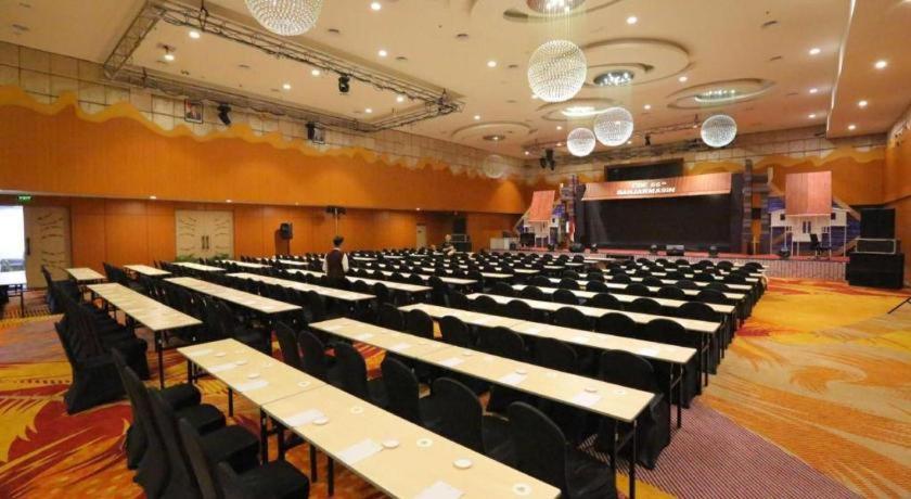 Golden Tulip Galaxy Hotel Banjarmasin Banjarmasin  Eksteriør bilde